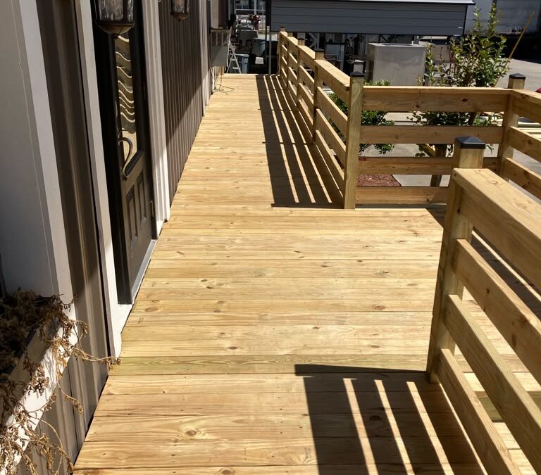 Why Choose Trex® for Your New Deck?